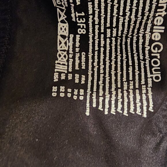 Chantelle Norah Comfort Supportive Wirefree Bra Split at band seam Black 32D - Picture 10 of 12